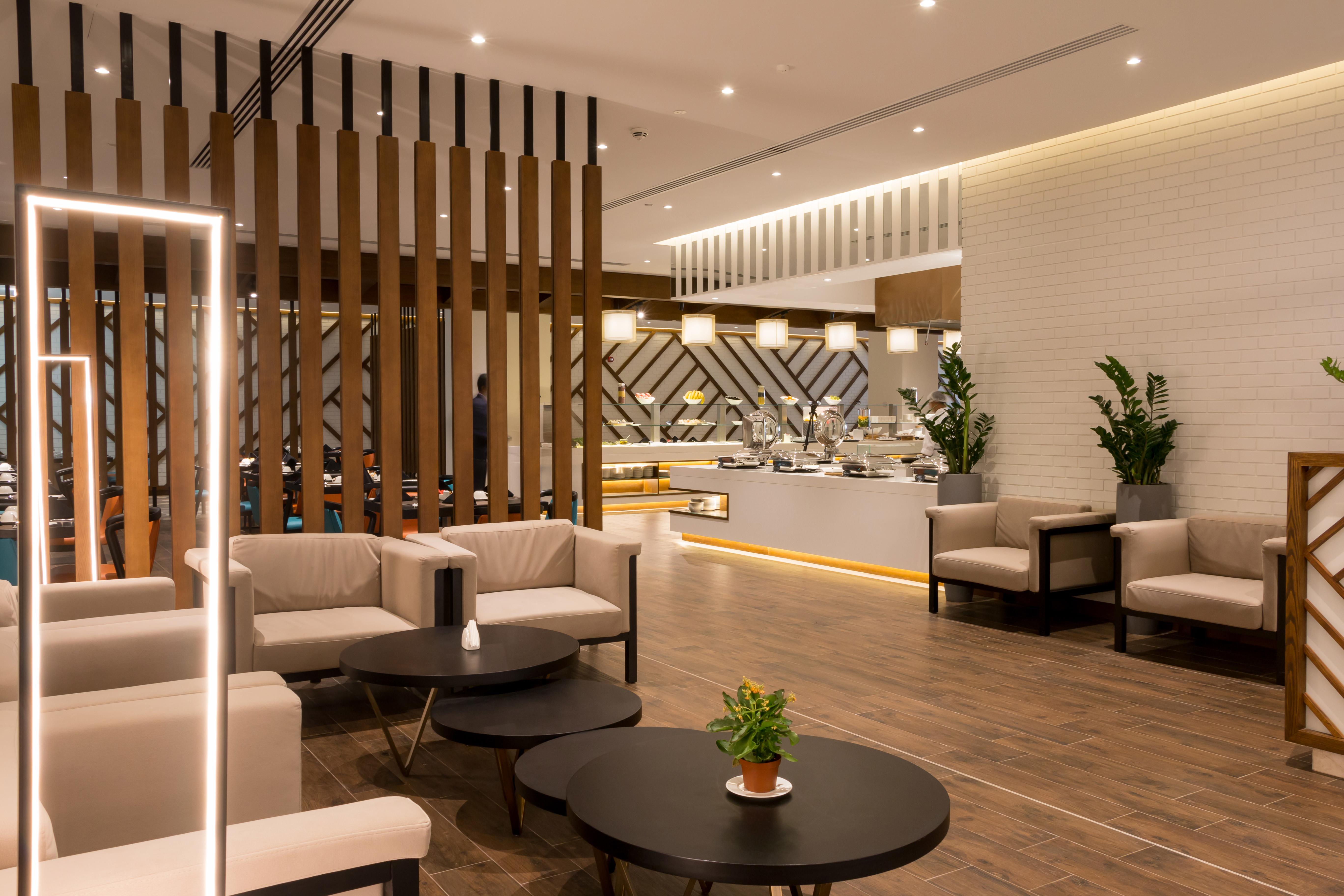 Flora Inn Hotel Dubai Airport Екстериор снимка